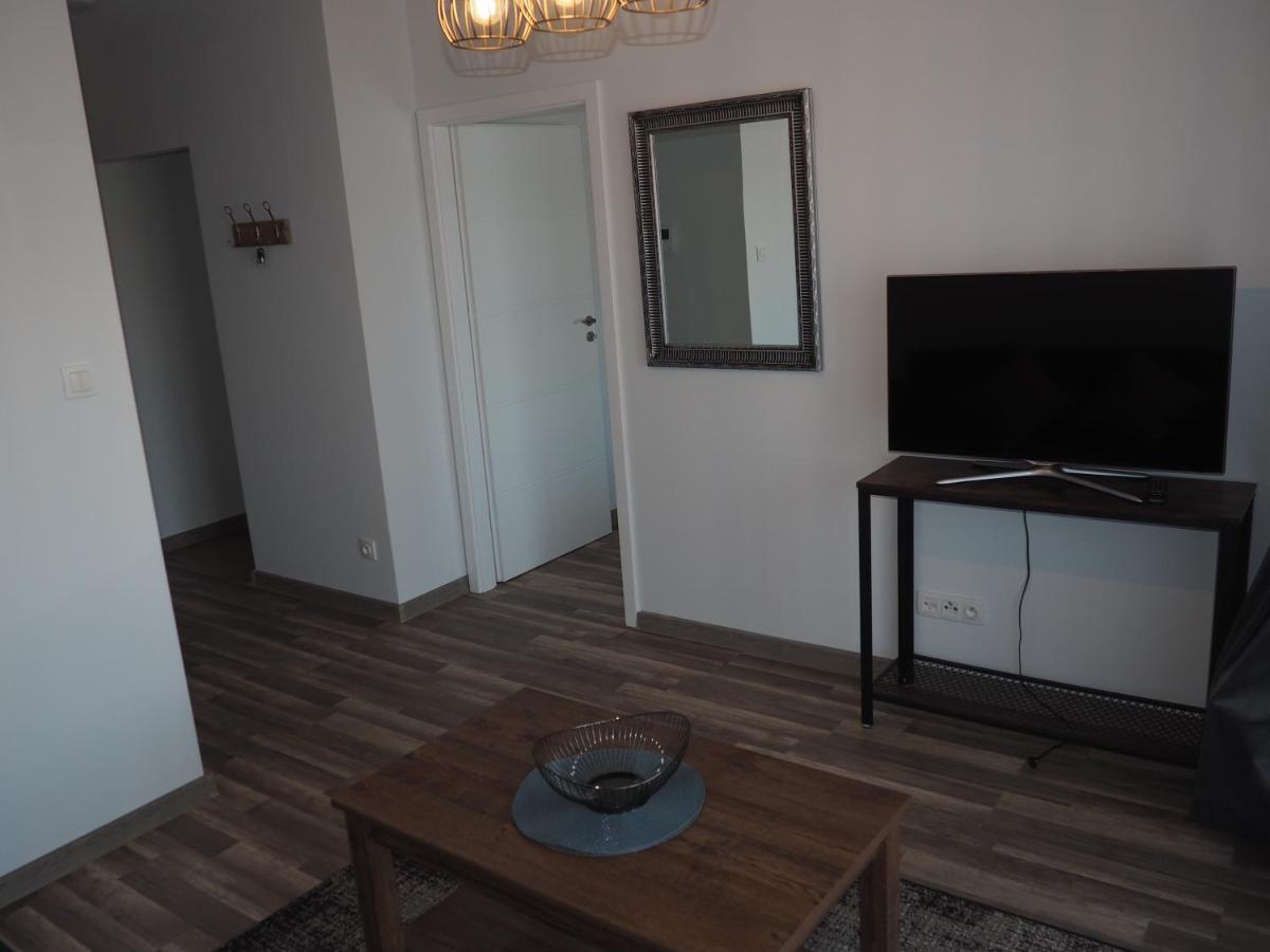 J&W Apartament Nad Motlawa Gdansk Bagian luar foto